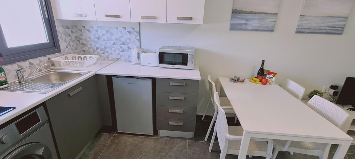 Stay Nissi Twins Apts ไอยานาปา ภายนอก รูปภาพ
